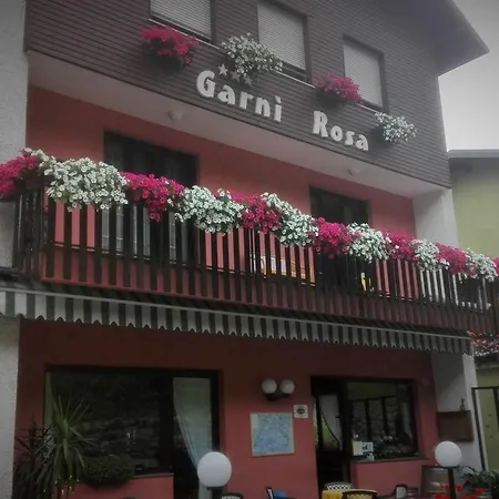 Garni Rosa 酒店